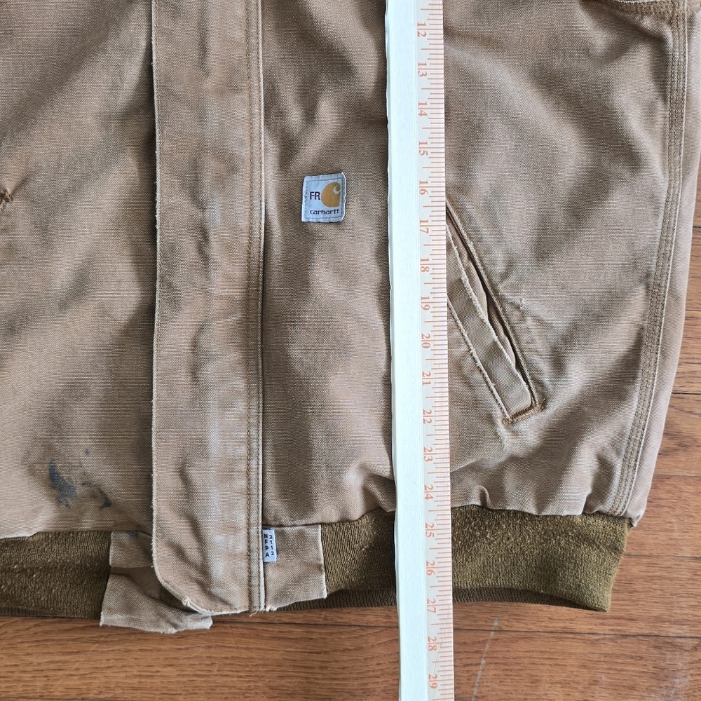 Carhartt FR Distressed Thrashed Quilted Jacket Sz.M Streetwear Work-worn - Picture 9 of 16